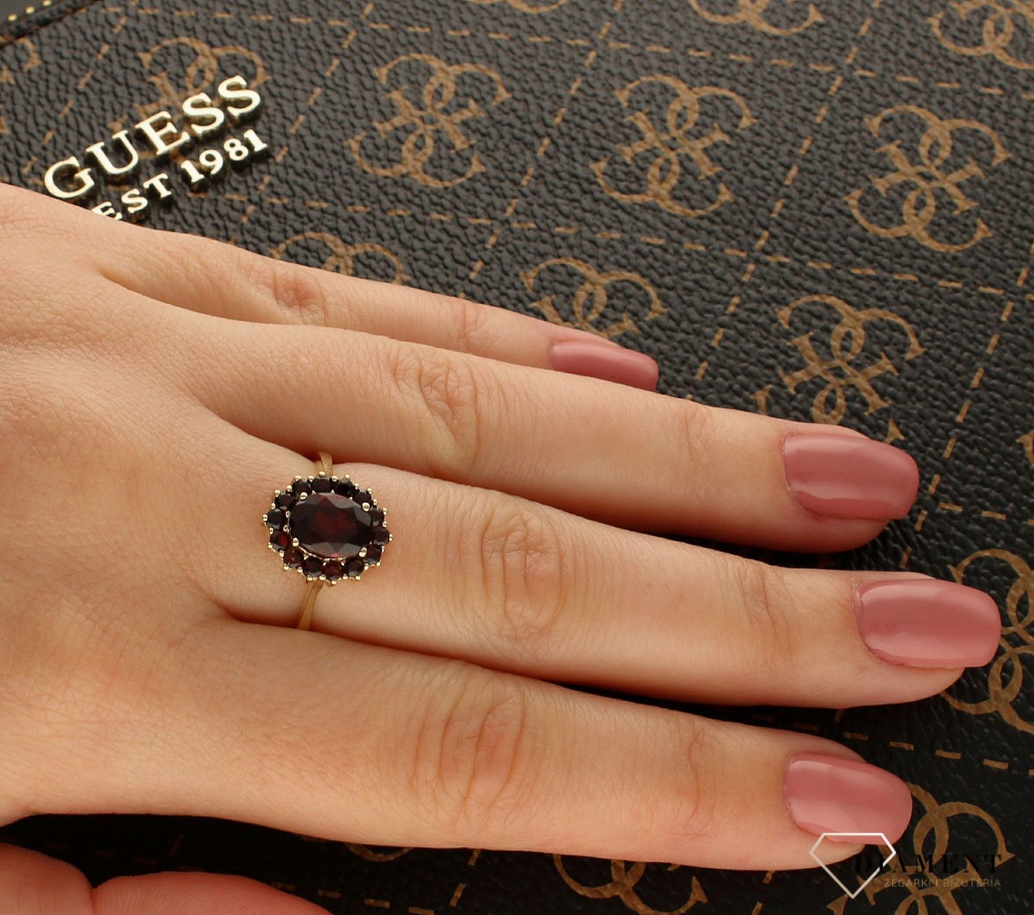 Złoty pierścionek 585 'złote szczęście' PI 5437 (1).jpg